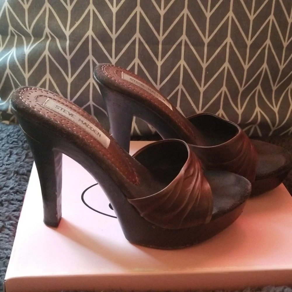 Steve Madden Heels - Picture 2 of 6